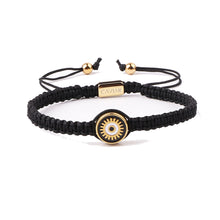 Afbeelding in Gallery-weergave laden, THE MÉDAILLON BRACELET · CAV-003-BLK-GLD